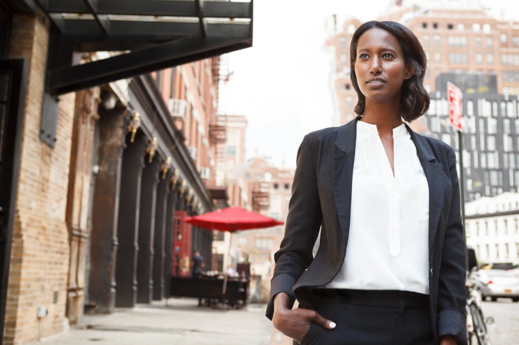 Pros and Cons of Low Angle Portrait Photography image