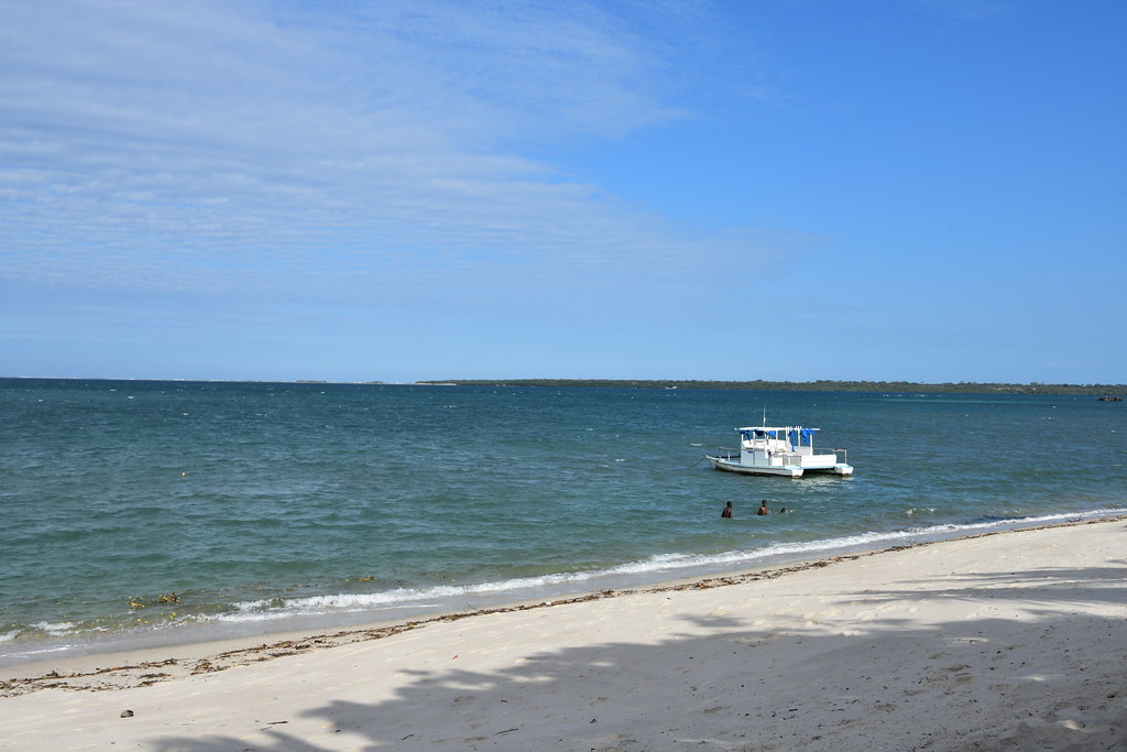 Indian Ocean at Kilwa Masoko (2) | Richard Mortel | Flickr