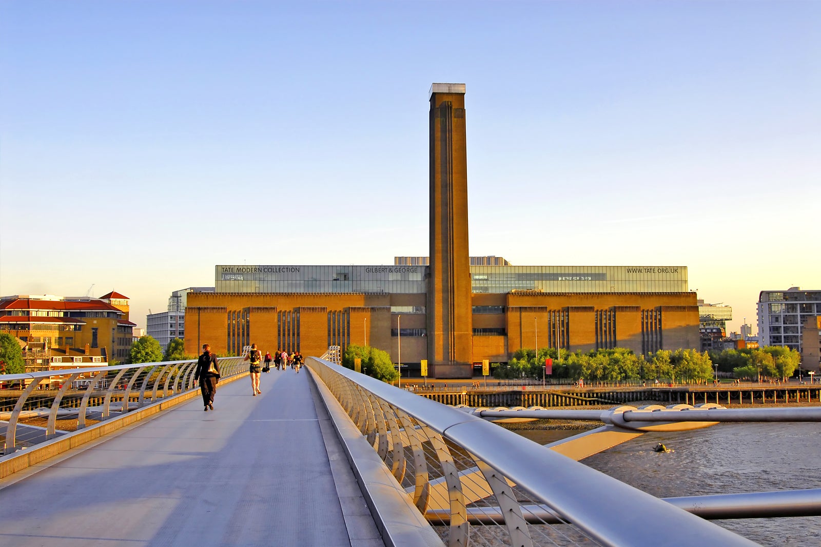 Tate Modern in London - A Sprawling Art Gallery Featuring Celebrated Artists – Go Guides