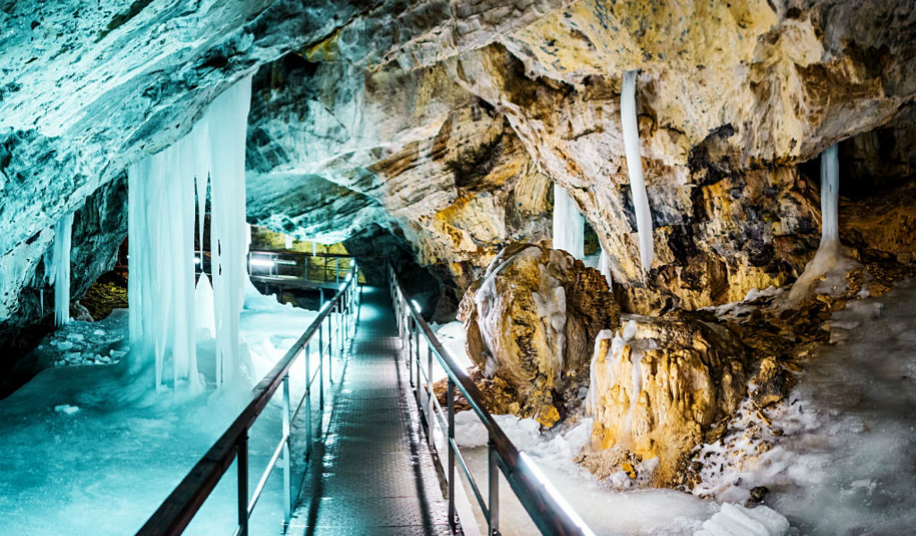 Five caves to visit in Slovakia: a unique subterranean world